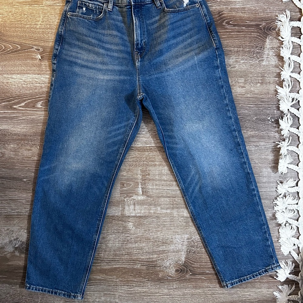 Old Navy Boyfriend Extra High Rise Blue Jeans